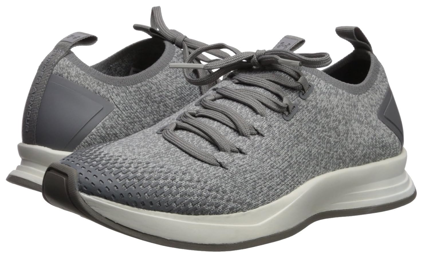 UNDER ARMOUR - 半額以下！新品未使用UNDER ARMOUR♥️レディースSMアウター アンダーアーマー UNDER ARMOR レディース フーディー